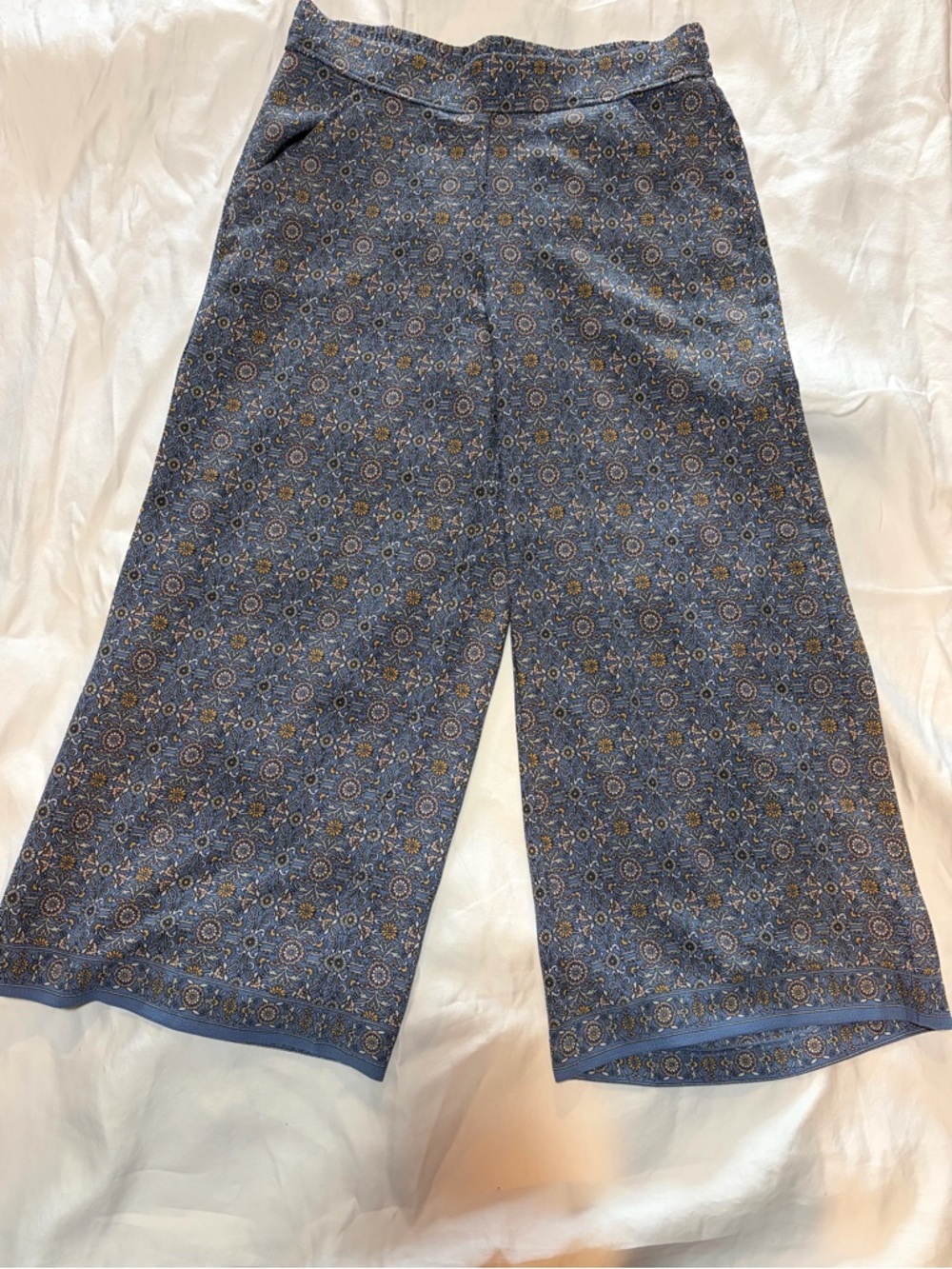 Max Studio Blue Floral-Print Wide Leg Pants